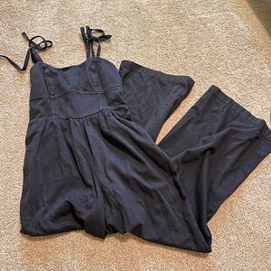 3/$20 ✨ Women’s Black Jumpsuit/ Romper